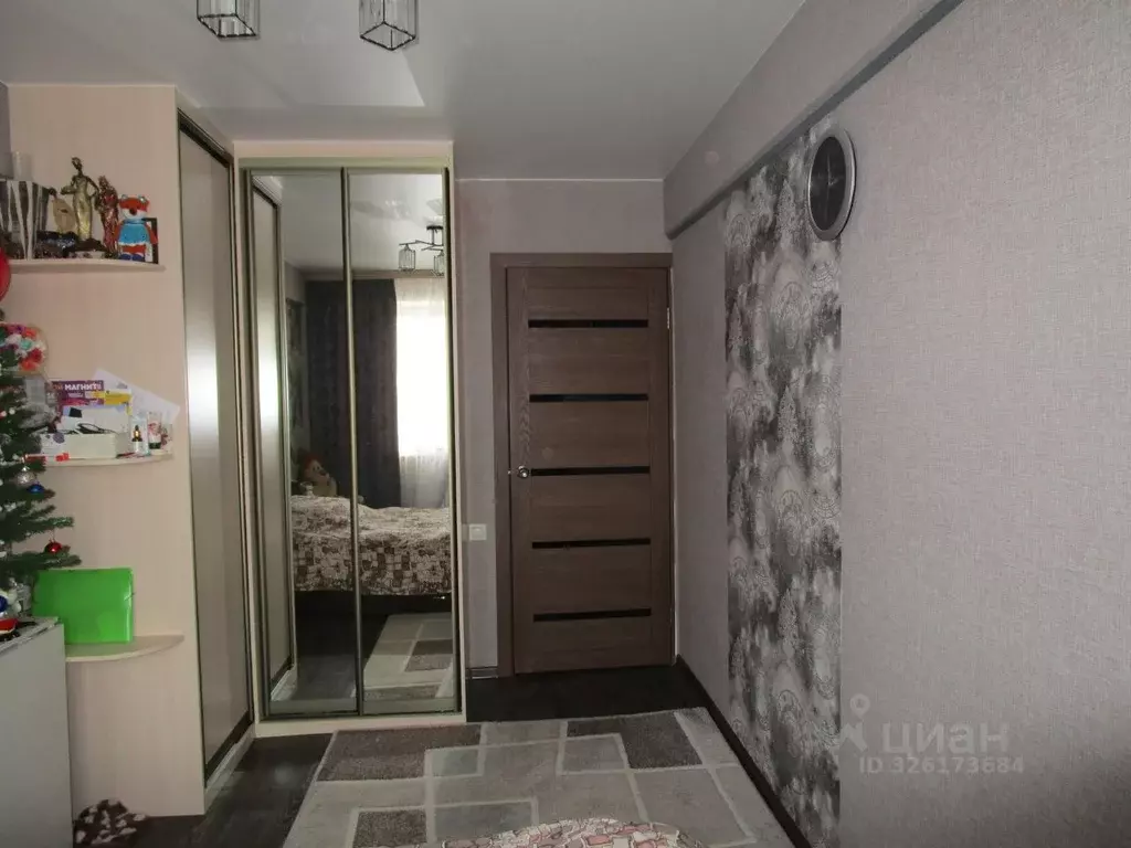 3-к кв. Омская область, Омск ул. 50 лет ВЛКСМ, 5 (58.2 м) - Фото 1