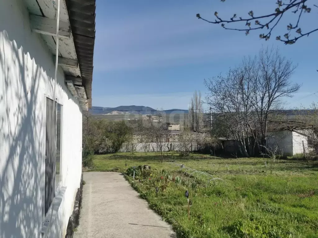 Дом в Крым, Кировский район, с. Льговское ул. Гагарина (58 м) - Фото 1