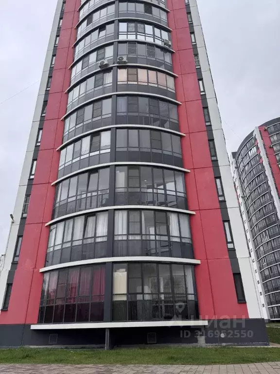 1-к кв. Новгородская область, Великий Новгород наб. Колмовская, 71 ... - Фото 0