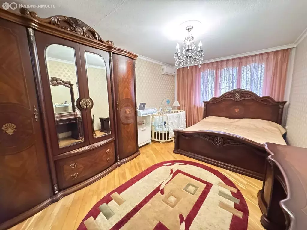 4-комнатная квартира: Владикавказ, Весенняя улица, 1 (115 м) - Фото 1