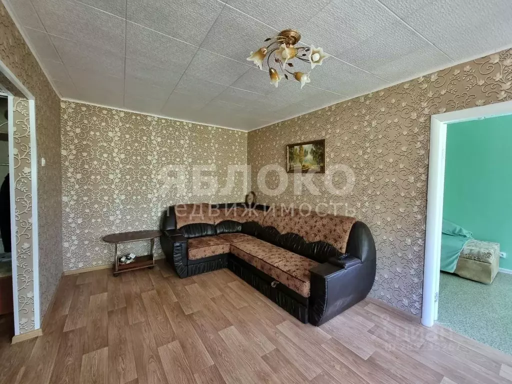 2-к кв. Пермский край, Березники Юбилейная ул., 75 (43.1 м) - Фото 1