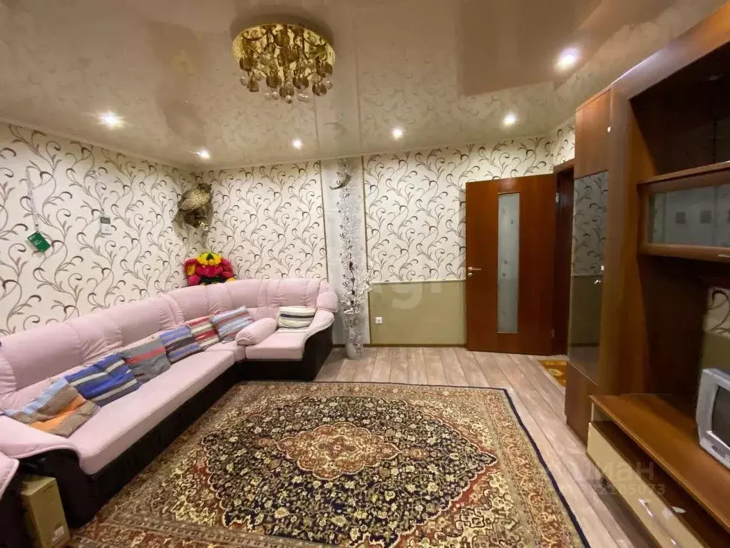 2-к кв. Тюменская область, Тюмень Солнечный проезд, 22 (56.0 м) - Фото 0