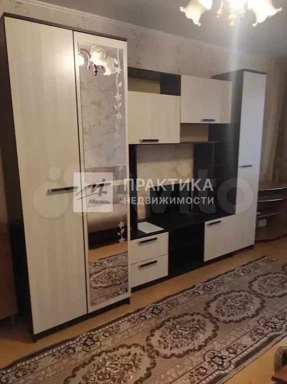 1-к. квартира, 32 м, 2/9 эт. - Фото 1
