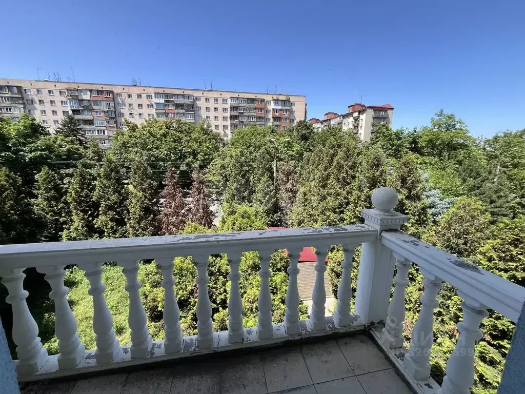 4-к кв. Северная Осетия, Владикавказ просп. Коста, 240 (300.0 м) - Фото 2