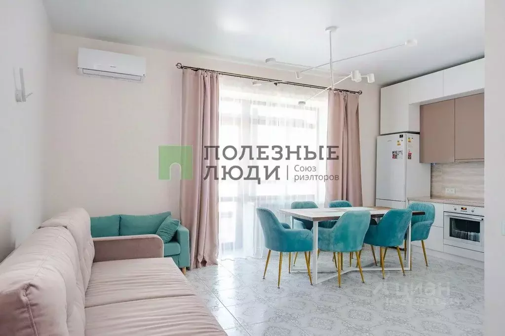 2-к кв. Амурская область, Благовещенск Пионерская ул., 2 (72.9 м) - Фото 1