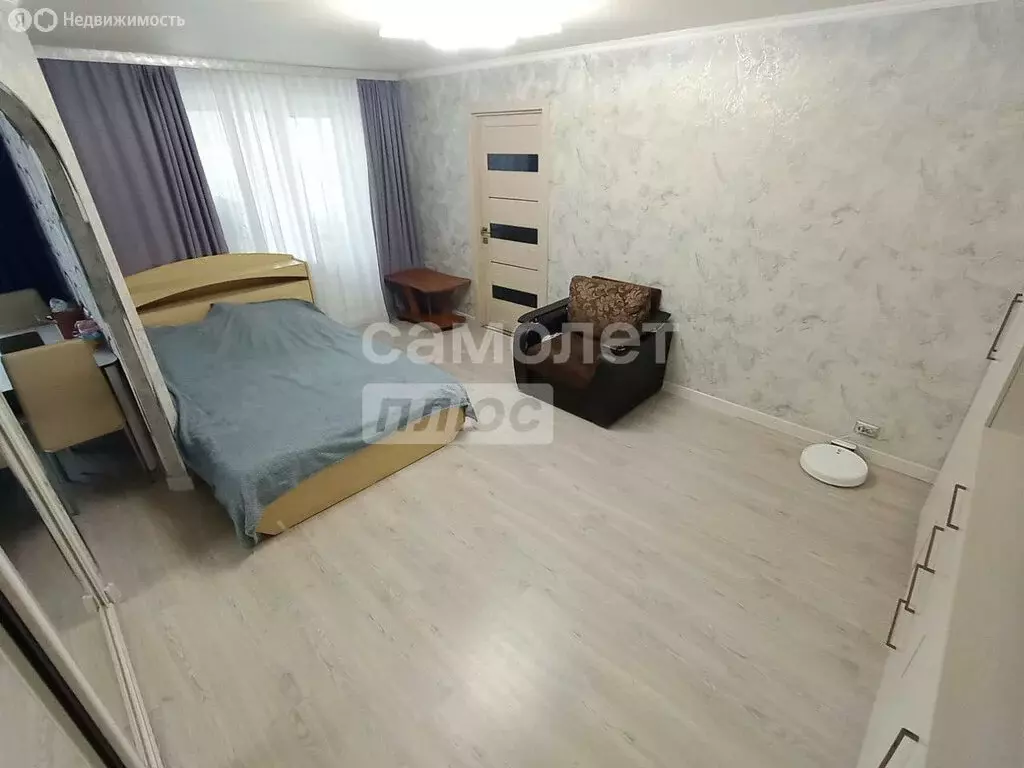 2-комнатная квартира: Петропавловск-Камчатский, проспект 50 лет ... - Фото 1