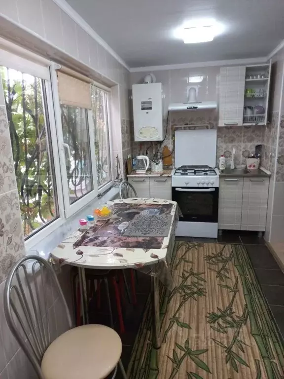 3-к кв. Крым, Евпатория ул. Революции, 27 (60.0 м) - Фото 1