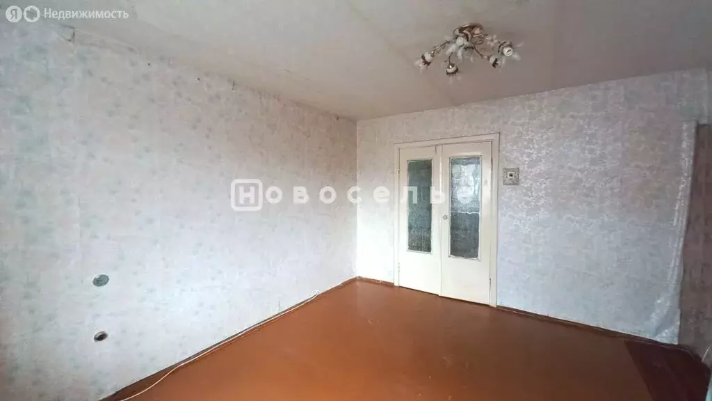 3-комнатная квартира: Рязань, Черновицкая улица, 21к1 (60 м) - Фото 1