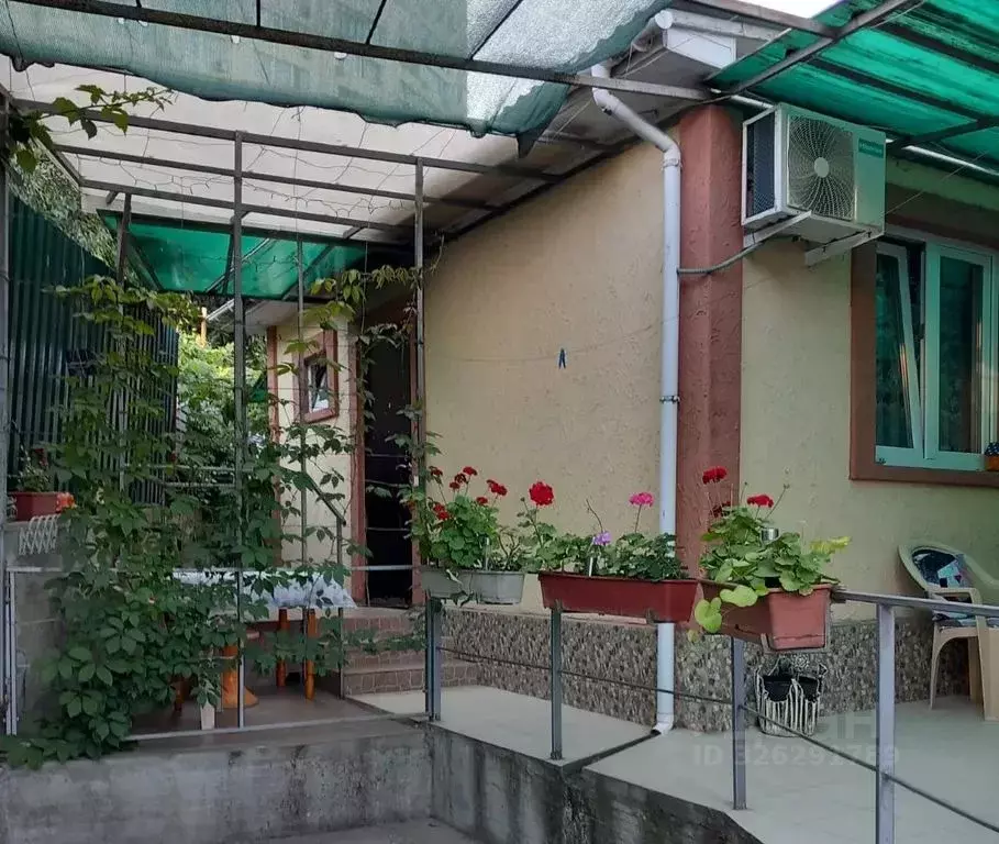 Дом в Крым, Алушта ул. Партизанская, 30/2 (40 м) - Фото 1