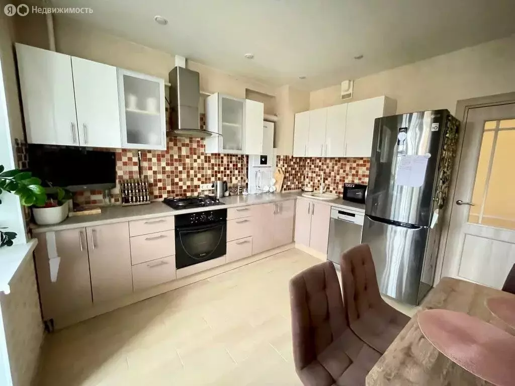 3-комнатная квартира: Тверь, 2-я улица Серова, 31 (82 м) - Фото 2