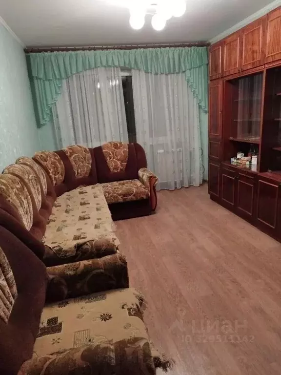 3-к кв. Башкортостан, Уфа ул. Александра Невского, 9 (57.9 м) - Фото 1