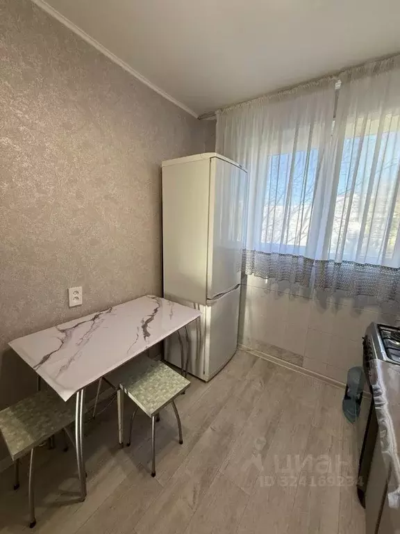 3-к кв. Челябинская область, Челябинск просп. Победы, 354 (60.0 м) - Фото 2