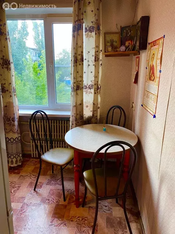 3-комнатная квартира: Новый Рогачик, Центральная улица, 11 (58.4 м) - Фото 0