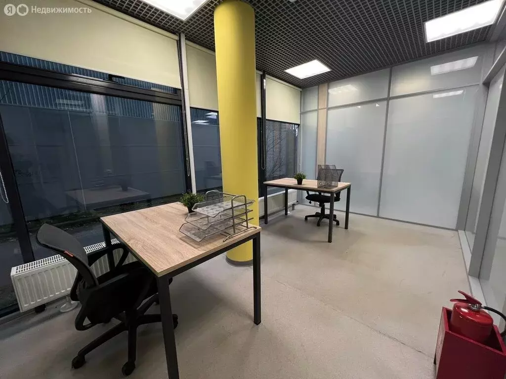 Офис (242 м) - Фото 1