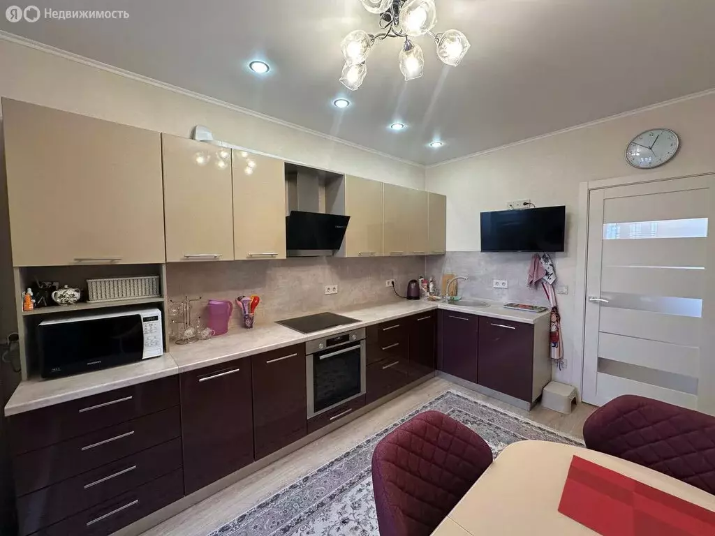 2-комнатная квартира: Тюмень, Широтная улица, 158к1 (62 м) - Фото 1