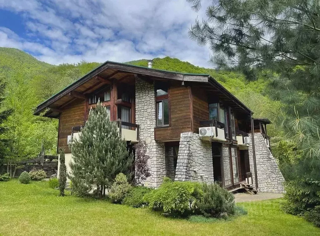 Дом в Краснодарский край, Сочи Красная Поляна пгт, ул. Дальняя (320 м) - Фото 2