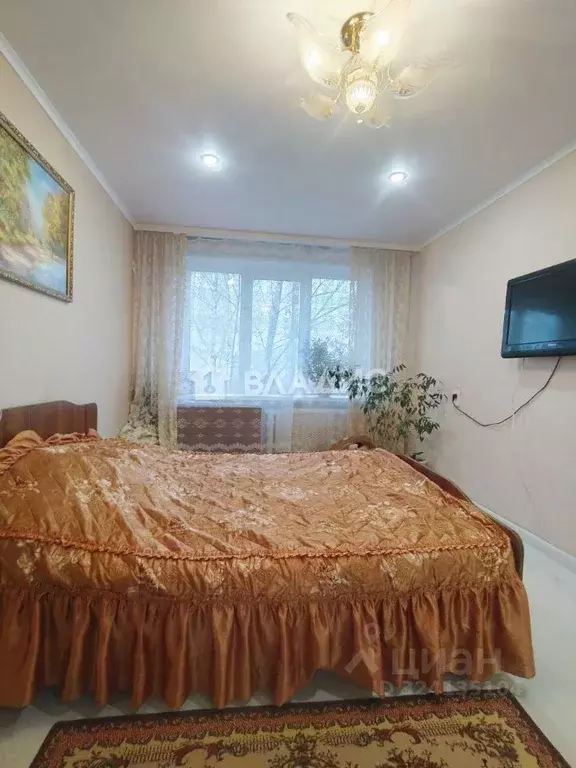 2-к кв. Брянская область, Брянск ул. Горбатова, 17 (47.5 м) - Фото 2