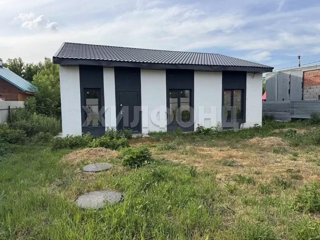 Дом в Новосибирская область, Обь Линейная ул. (100 м) - Фото 1