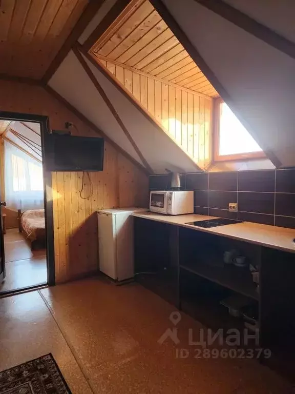 Дом в Башкортостан, Белорецкий район, Абзаковский сельсовет, с. ... - Фото 2