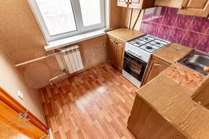 3-к. квартира, 60м, 5/5эт. - Фото 0