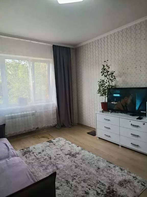 3-к кв. Омская область, Омск ул. 75-й Гвардейской Бригады, 1В (66.7 м) - Фото 1