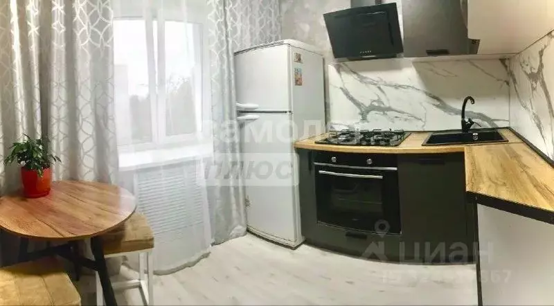 2-к кв. Татарстан, Нижнекамск просп. Строителей, 20А (44.0 м) - Фото 1
