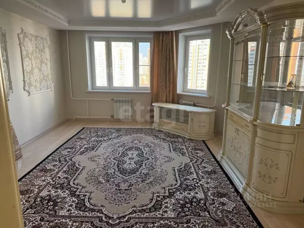 3-к кв. Московская область, Красногорск бул. Ильинский, 3 (108.0 м) - Фото 0