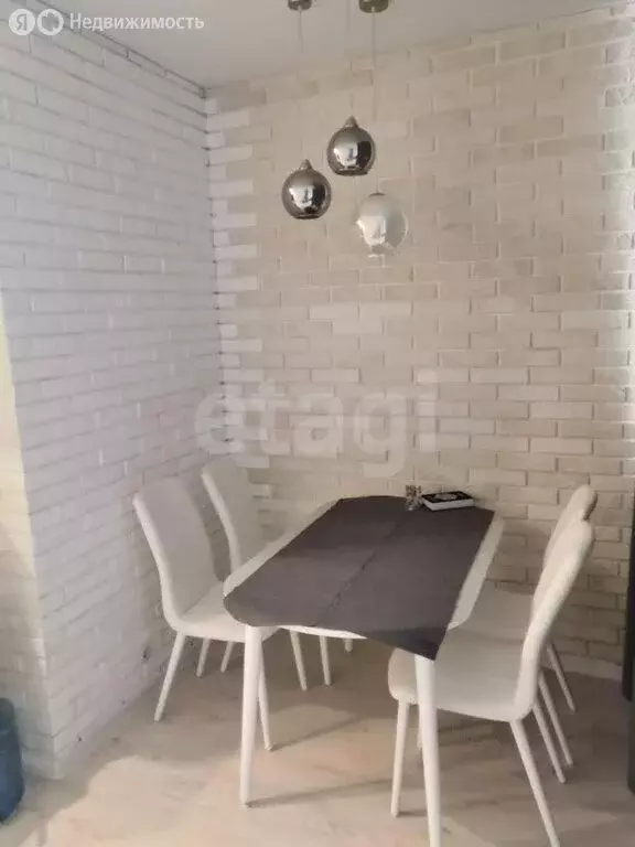 2-комнатная квартира: Пермь, Кронштадтская улица, 43 (49.4 м) - Фото 2