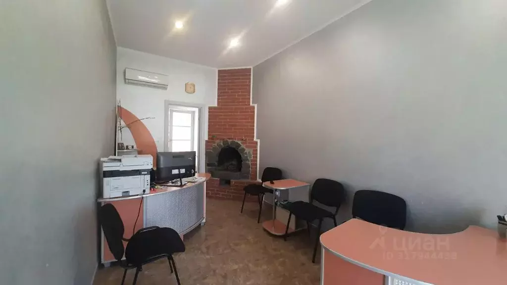 Офис в Крым, Симферополь ул. Турецкая, 24 (22 м) - Фото 1