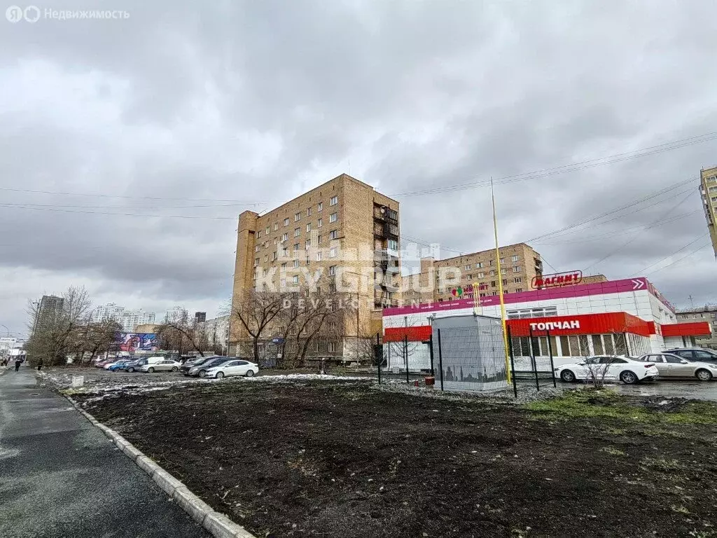 Квартира-студия: Екатеринбург, улица Токарей, 33 (12 м) - Фото 1