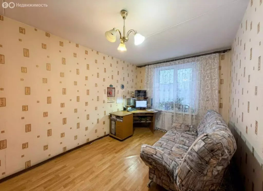 3-комнатная квартира: Березники, улица Мира, 39 (59.4 м) - Фото 1
