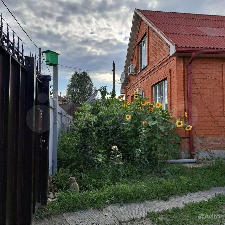 Дом 100 м на участке 6 сот. - Фото 0