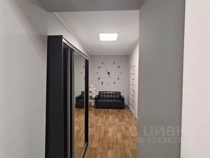 Офис в Санкт-Петербург 3-я Васильевского острова линия, 10 (181 м) - Фото 1