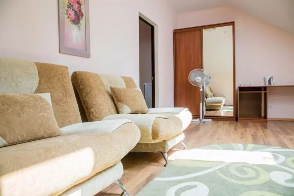 Комната Башкортостан, Туймазинский район, Николаевский сельсовет, с. ... - Фото 2