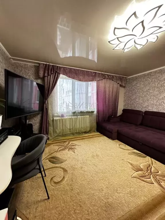 3-к кв. Татарстан, Нижнекамск просп. Вахитова, 2 (65.6 м) - Фото 0