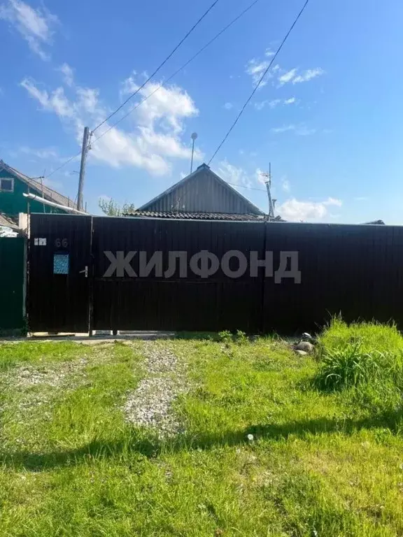 Дом в Адыгея, Тахтамукайский район, Энемское городское поселение, ... - Фото 0