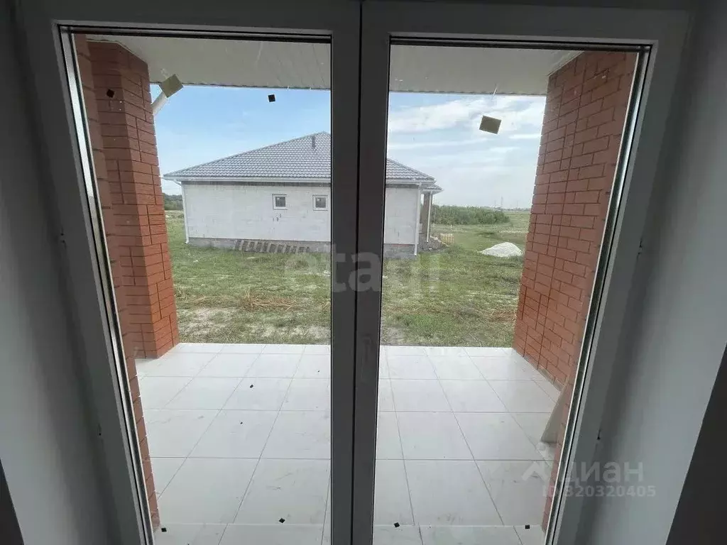 Дом в Белгородская область, Строитель Яковлевский городской округ, ... - Фото 2