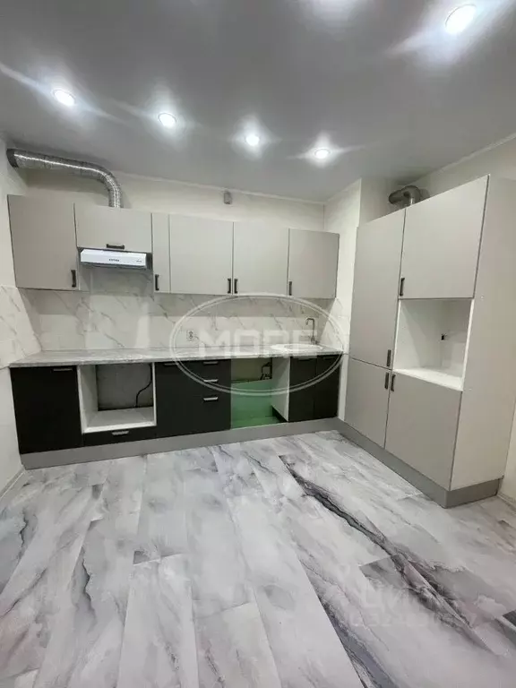 3-к кв. Калининградская область, Калининград ул. Миргородская, 2 (67.0 ... - Фото 1