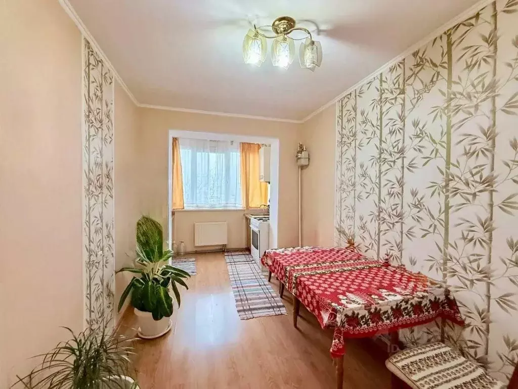 2-к кв. Крым, Алушта ул. Октябрьская, 38 (56.1 м) - Фото 1