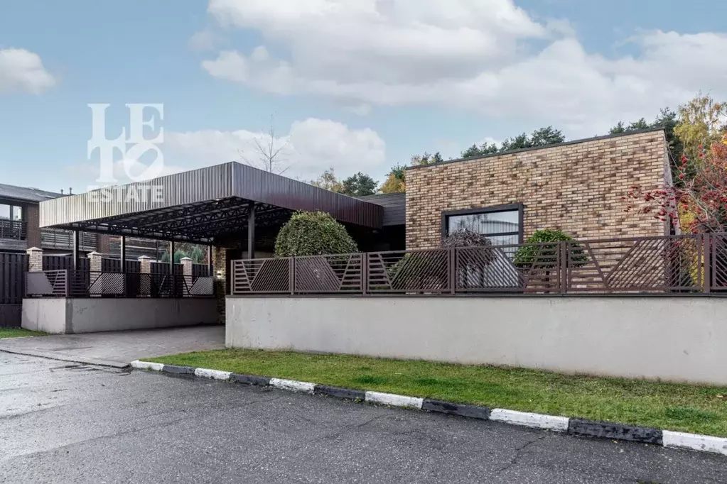 Дом в Московская область, Красногорск городской округ, д. Глухово ул. ... - Фото 2