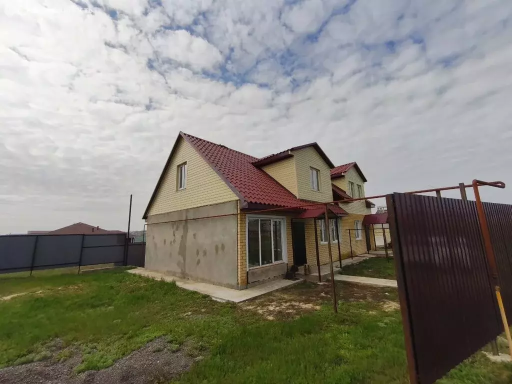 Дом в Волгоградская область, рабочий посёлок Городище, Орловская улица ... - Фото 2