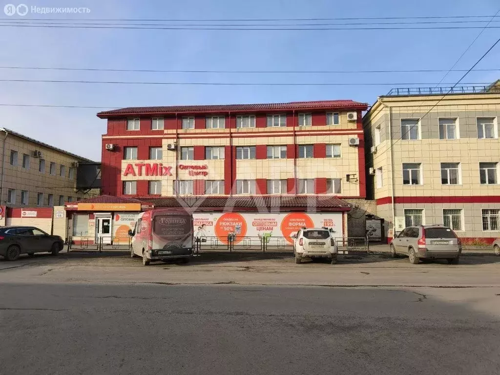 Торговая площадь (900 м) - Фото 2