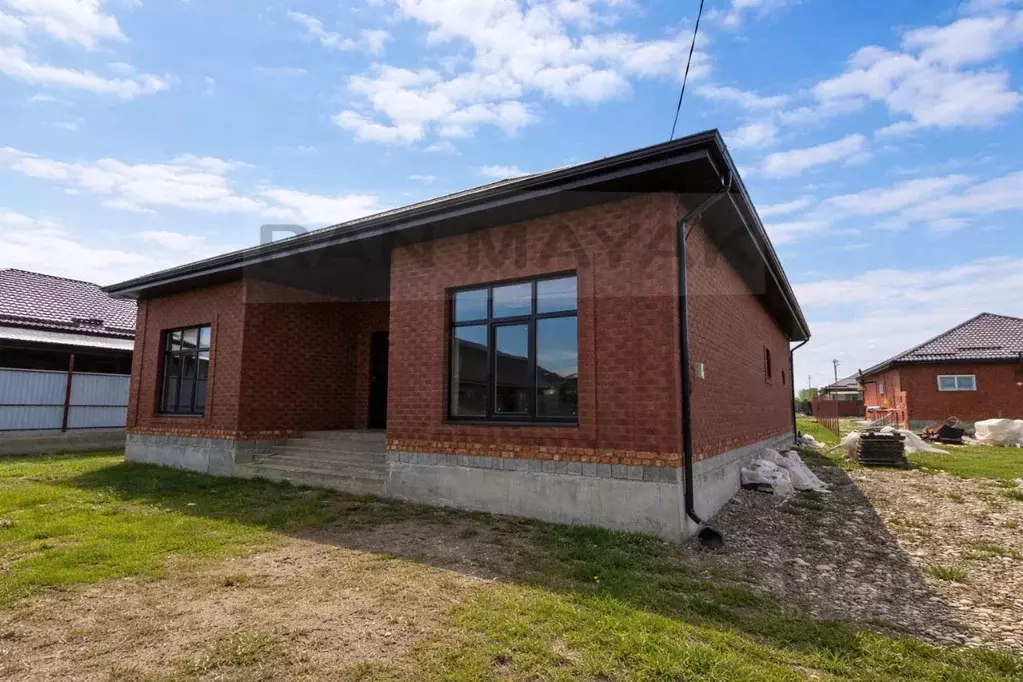 Дом в Адыгея, Майкоп городской округ, пос. Северный пер. Тихий, 7 (159 ... - Фото 1