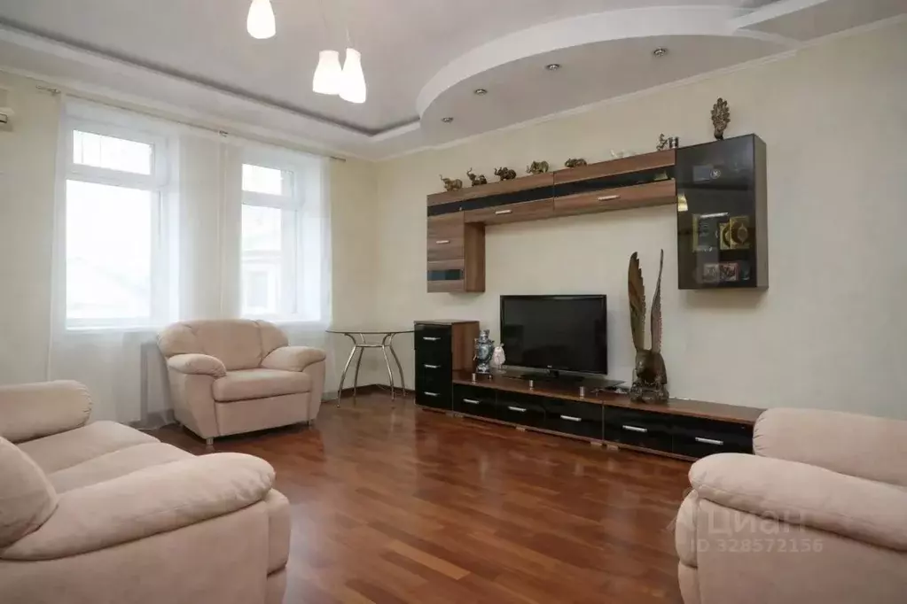 3-к кв. Татарстан, Казань ул. Мулланура Вахитова, 10 (114.0 м) - Фото 1