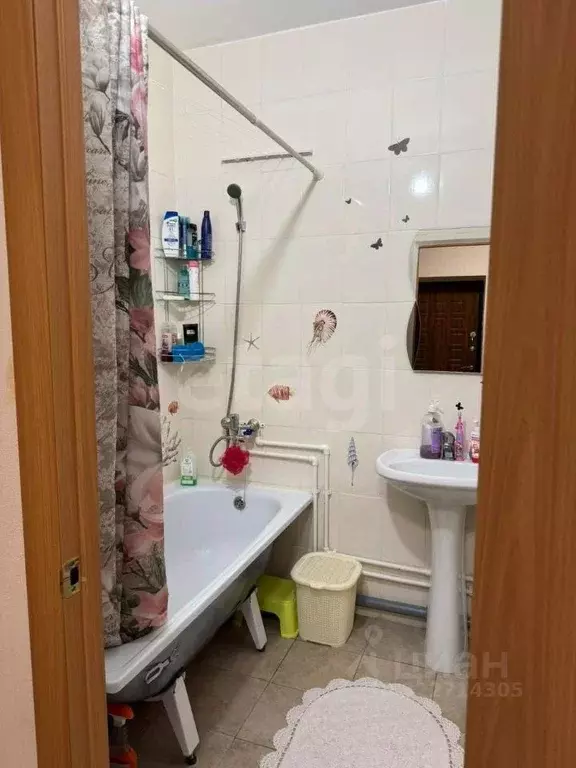 3-к кв. Сахалинская область, Смирных пгт ул. Чехова, 17А (63.0 м) - Фото 0