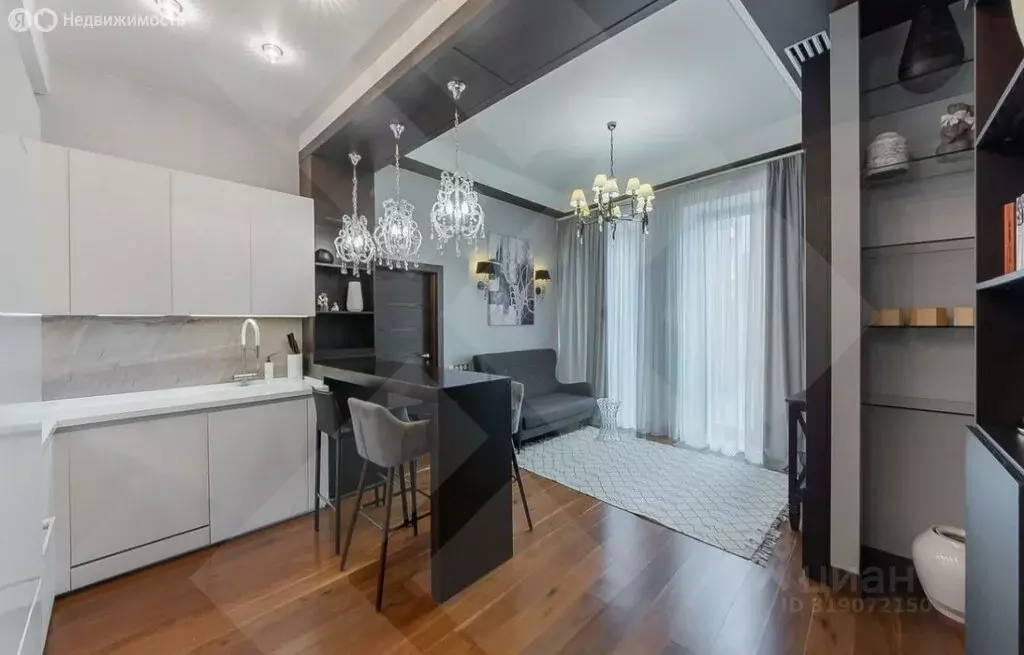 3-комнатная квартира: Москва, улица Ефремова, 10с1 (80.4 м) - Фото 1