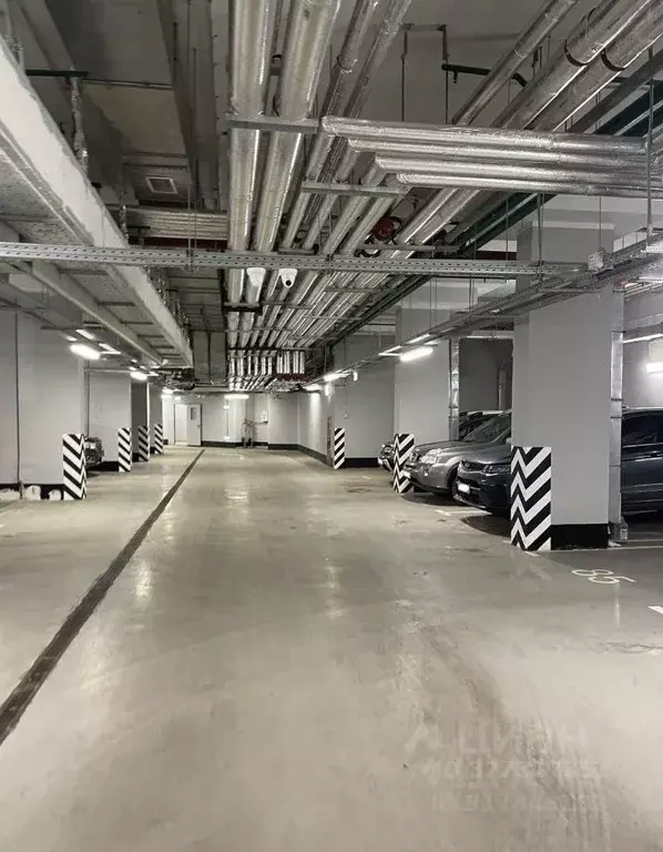 Гараж в Московская область, Красногорск ул. Авангардная, 8 (30 м) - Фото 1