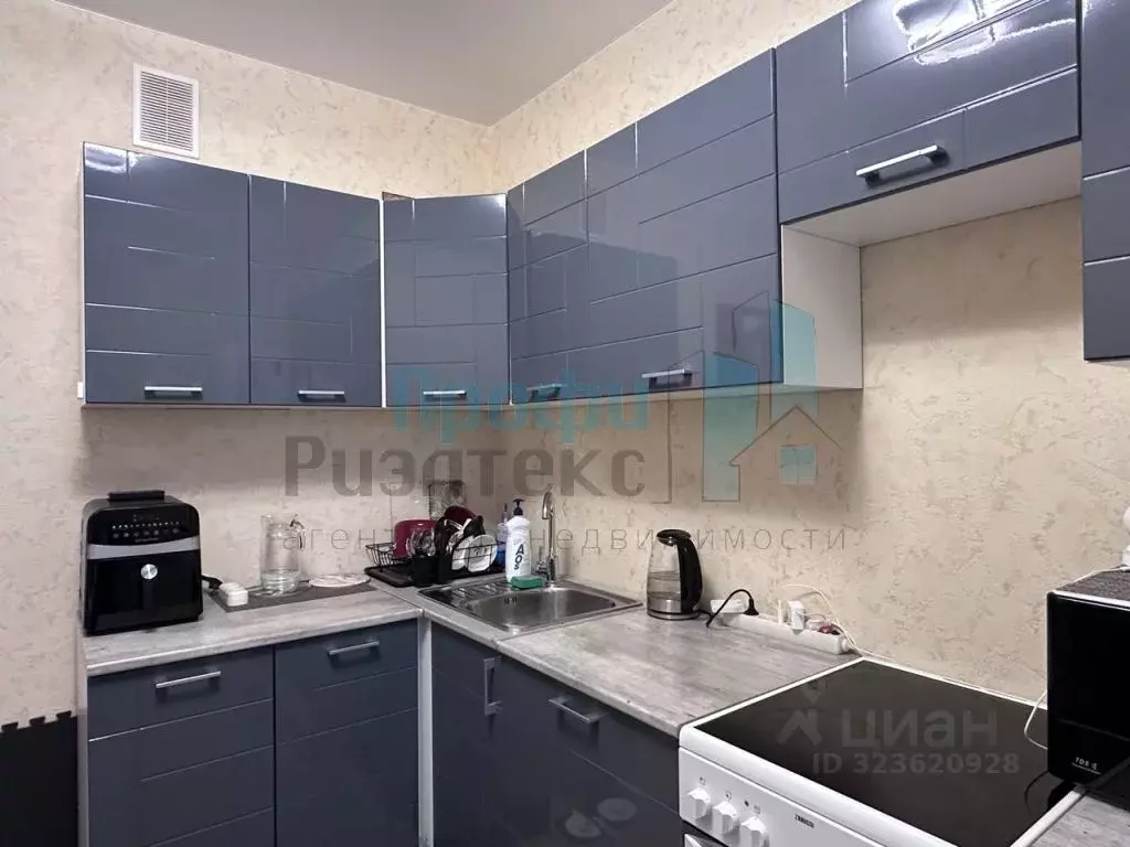 1-к кв. Нижегородская область, Нижний Новгород бул. Южный, 17 (31.7 м) - Фото 2