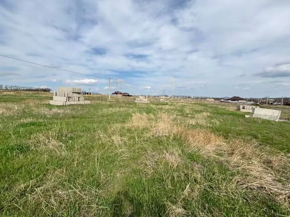 Участок в Ставропольский край, Предгорный муниципальный округ, с. ... - Фото 1