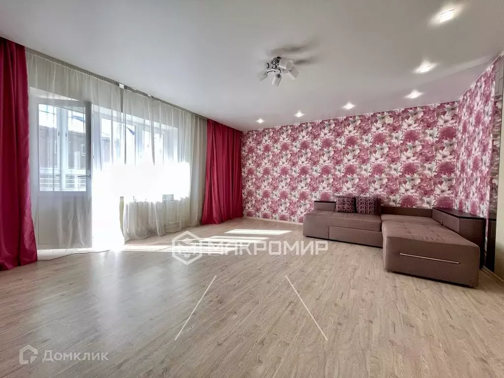Продаётся 2-к квартира, 77 м - Фото 0